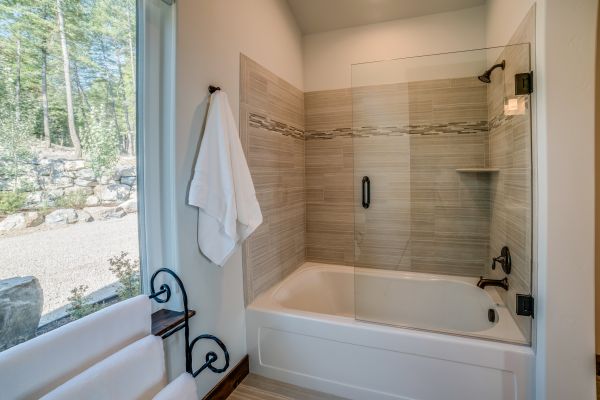 Bathroom Tub Installation in Columbia City